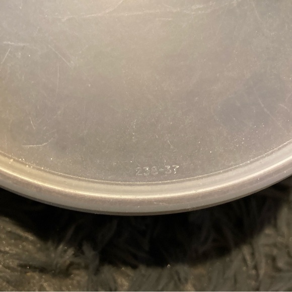 Vintage Tupperware Tea and Coffee Canisters - Picture 12 of 12